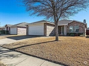 Building Photo - 2236 White Pine Dr