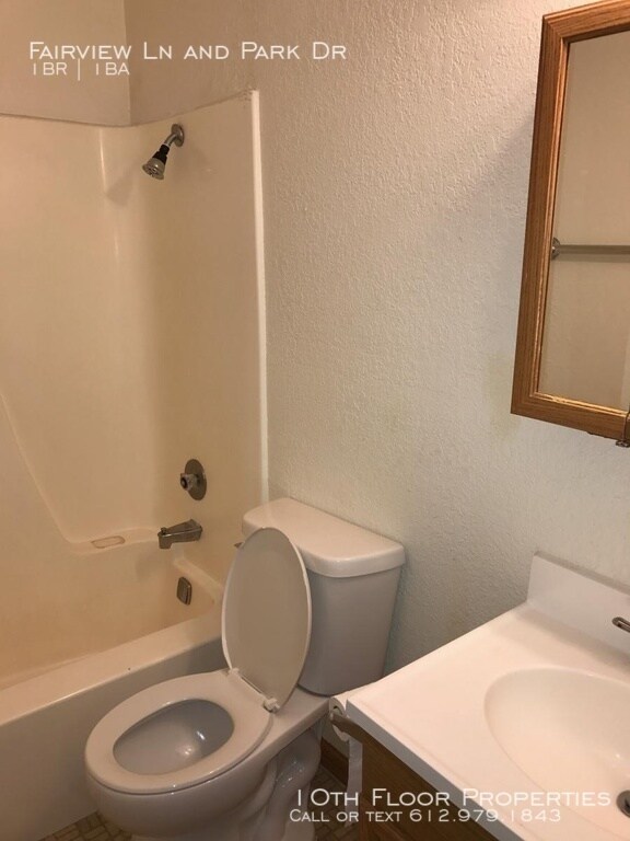 Foto del edificio - One Bedroom Available! March 1st Move in!