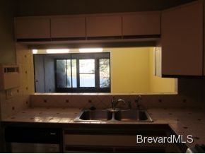 Building Photo - 3 br, 2 bath House - 354 Lofts Dr. #B-5