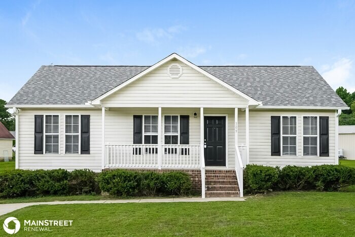 Primary Photo - 309 Harmonica Dr