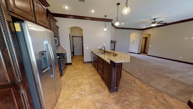 Foto del edificio - 328 Creekside Dr