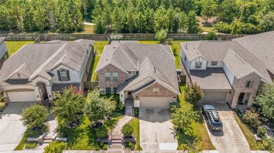 Building Photo - 16719 Highland Country Dr