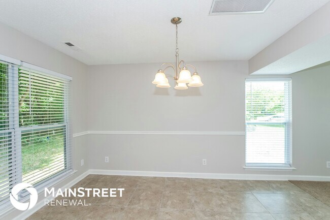 Foto del edificio - 7206 Rothmore St