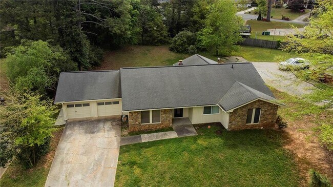 Foto del edificio - 3016 Donavan Way