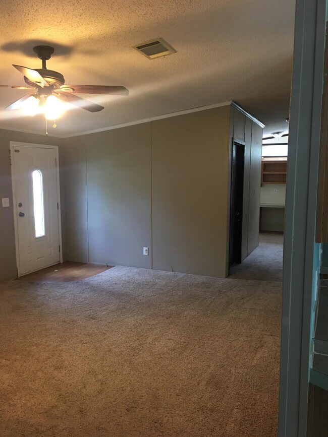 Building Photo - 6047 Galien Ct
