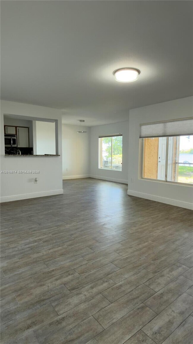 Building Photo - 2445 NW 33rd St