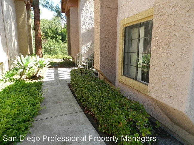 Building Photo - 12031 Alta Carmel Ct