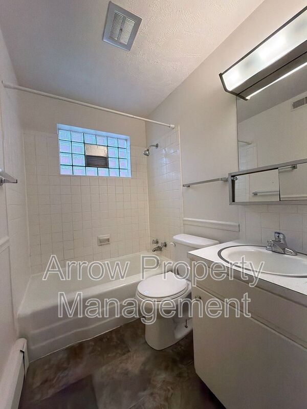 Foto del edificio - 1438 S 20th St