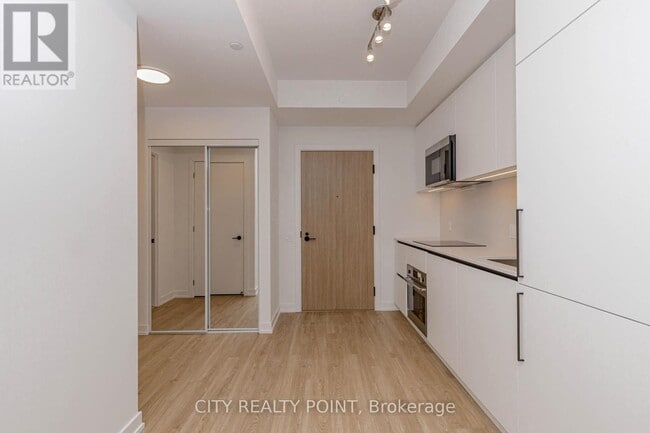 Photo du bâtiment - 35 Parliament St