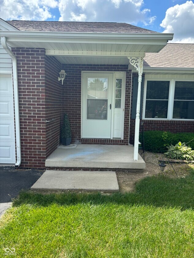 Primary Photo - 301 Brookside Pl