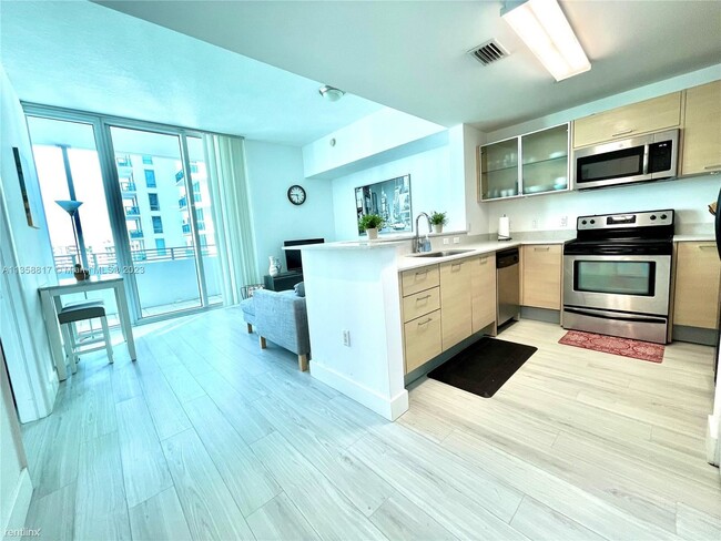 Foto del edificio - 1 br, 1 bath Condo - 350 NE 24th St Amazin...