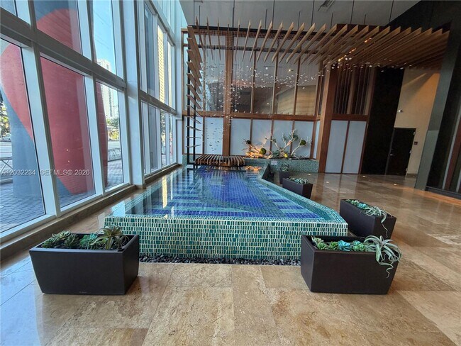Foto del edificio - 50 Biscayne Blvd
