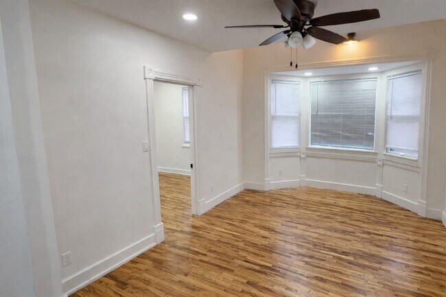 Foto del edificio - 402 4th St S