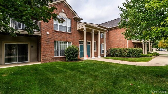 Foto del edificio - 3106 Chesapeake Cir