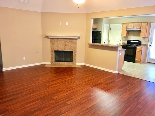 Foto del edificio - Cordova-Near Houston Leeve-3 bed/2bath
