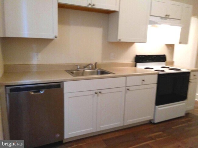 Foto del edificio - 416 N 32nd St