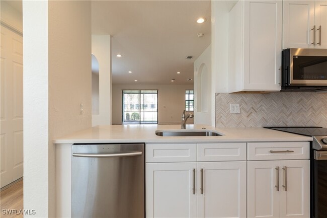 Building Photo - 15618 Summit Pl Cir