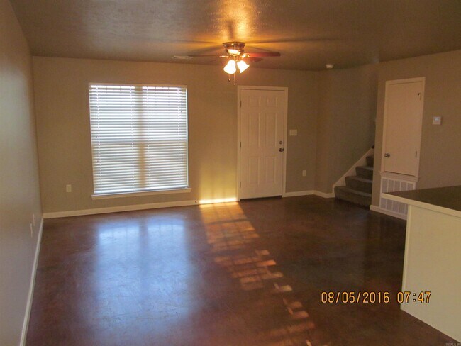 Building Photo - 8 Eagles Nest Cove