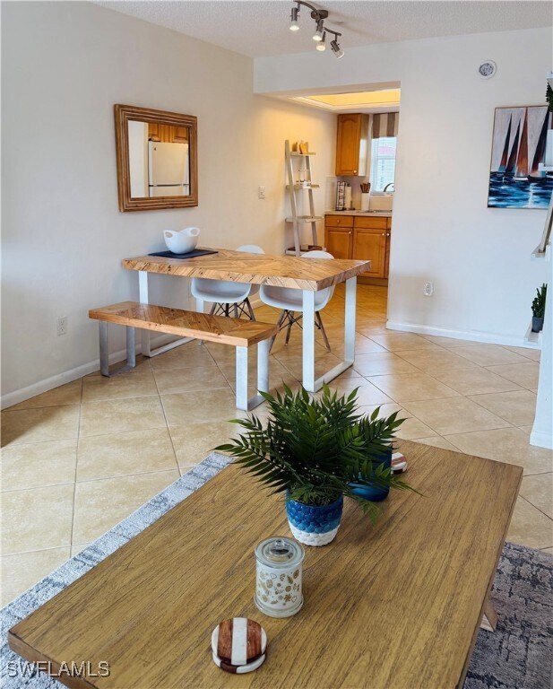 Building Photo - 3250 10th St N