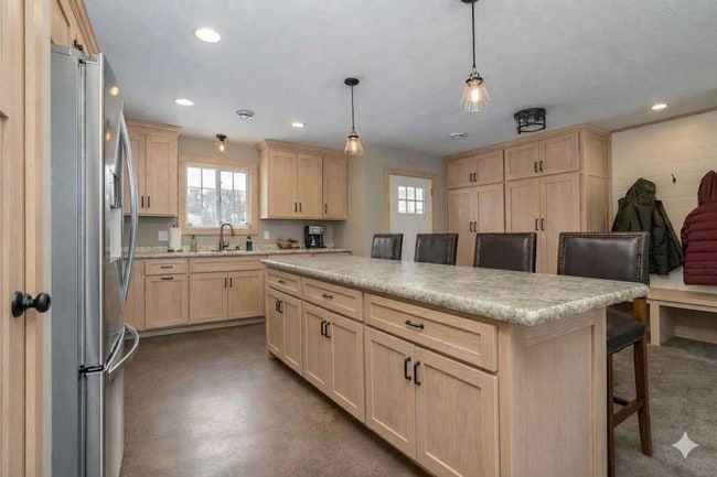 Building Photo - 13164 Prairie Ridge Ct S W