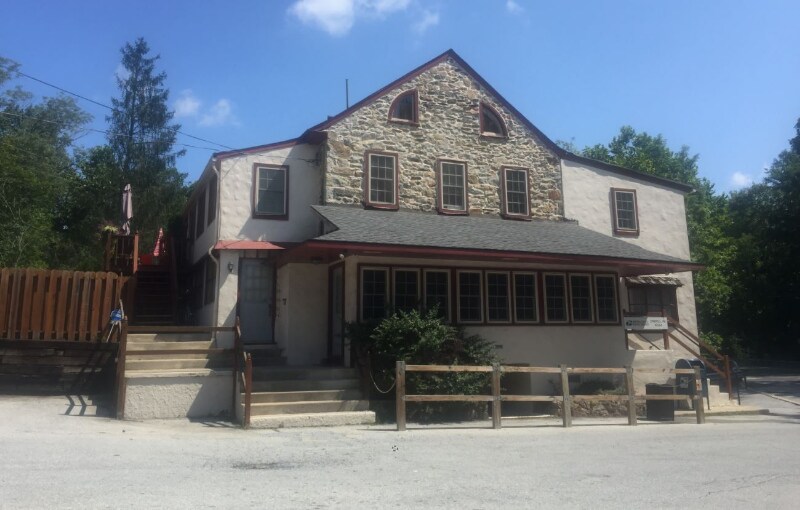 Foto principal - 1081 Creek Rd