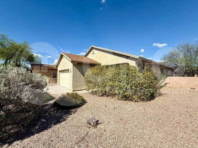 Building Photo - 3259 S Lakeside Ridge Loop