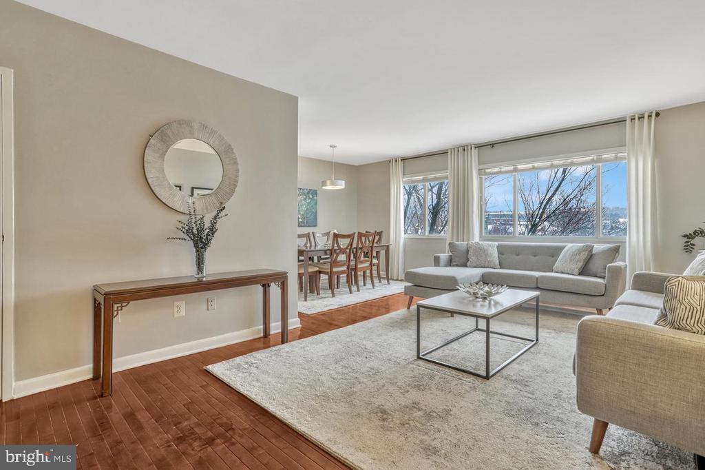 Foto principal - 3601 5th St S