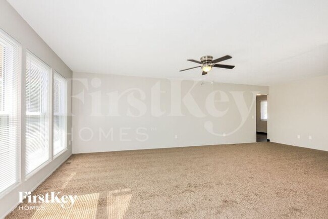 Building Photo - 2545 Cripple Creek Dr