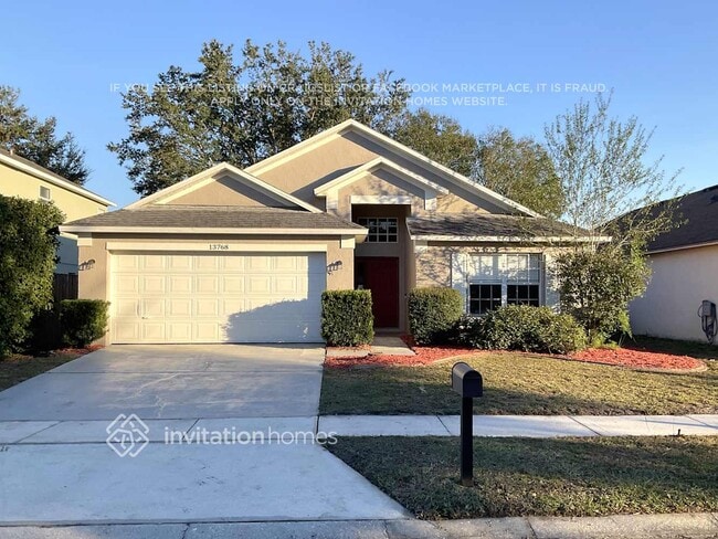 Building Photo - 13768 Meadowpark Ave