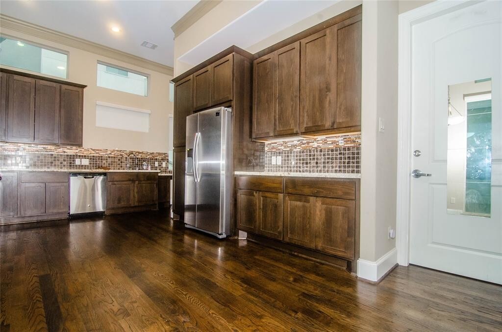Primary Photo - 2311 Camden Dr
