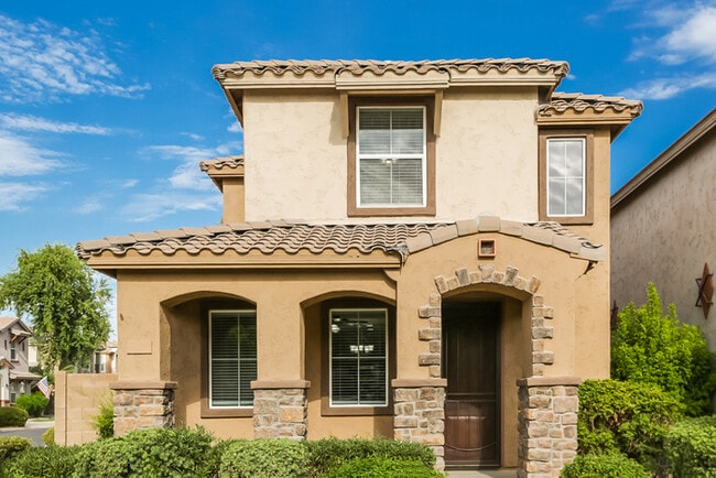 Building Photo - 2094 S Heron Ln