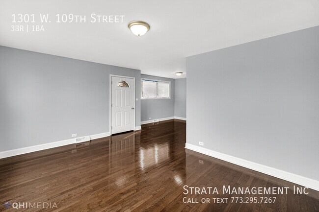 Building Photo - 3 bedroom Gem in the City! 1301 W. 109th S...