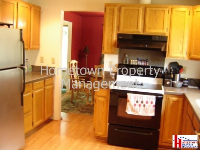 Building Photo - 9607 Lookout Dr NW