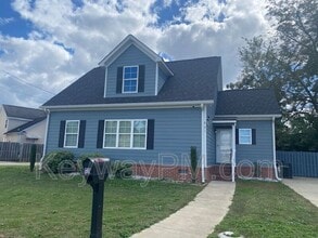 801 Antioch Ct