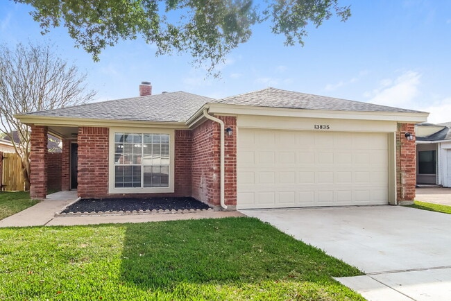 Building Photo - 13835 Aspen Hollow Ln