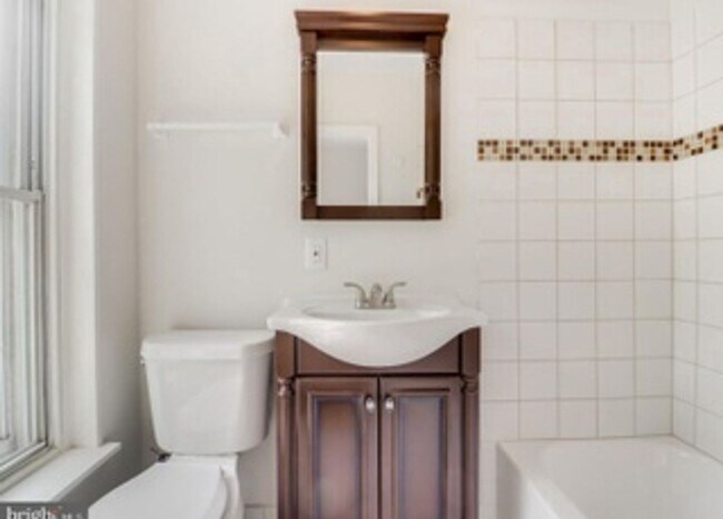 Foto del edificio - Beautiful studio in a great Manayunk location
