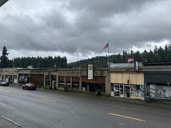 Foto del edificio - 296 Sussex Ave W