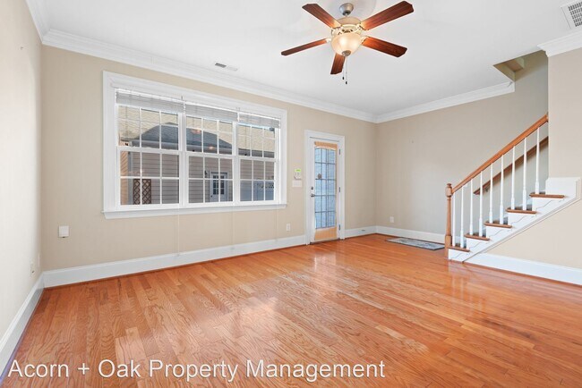 Foto del edificio - 2 br, 2.5 bath House - 1053 Philpott Dr