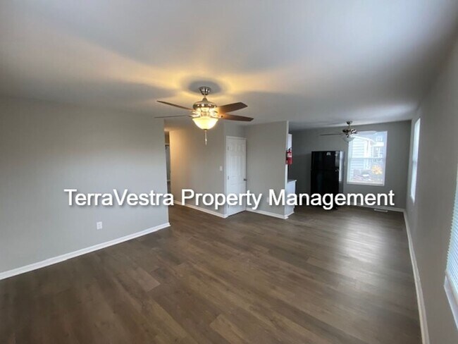 Foto del edificio - 3 Bed Single Family in Upper Deerfield!