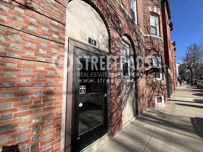 Building Photo - 1 bedroom in Boston MA 02130