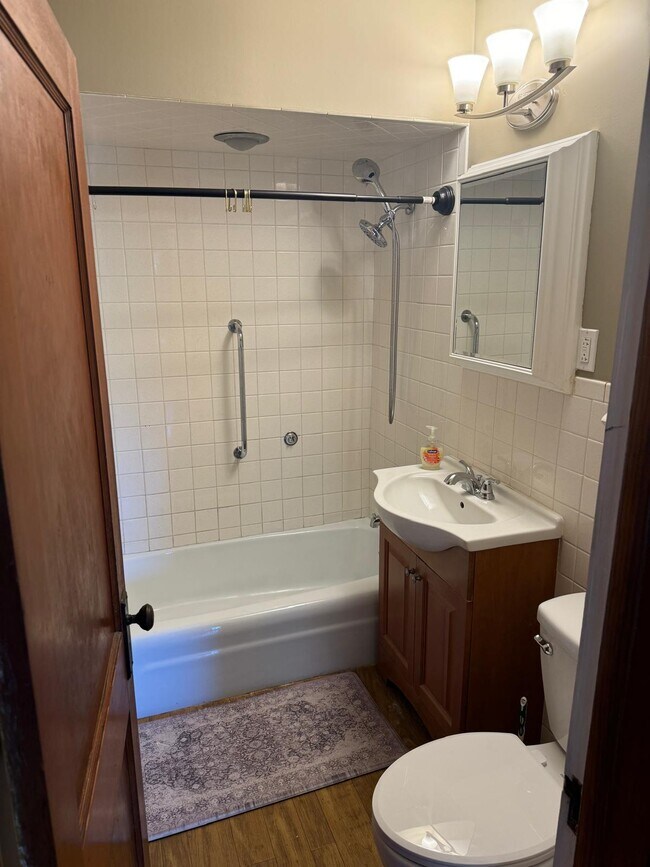 Foto del edificio - 10 Dorchester Ave