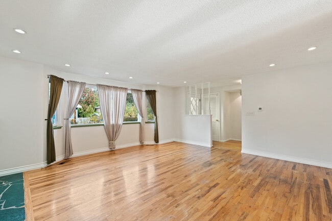 Building Photo - 8506 224th St SW