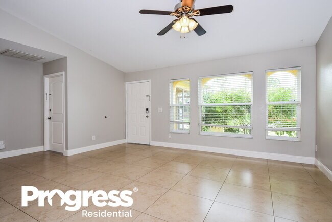 Foto del edificio - 507 SE 25th Ln