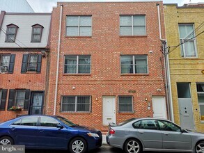 Building Photo - 1223-25 Wood St