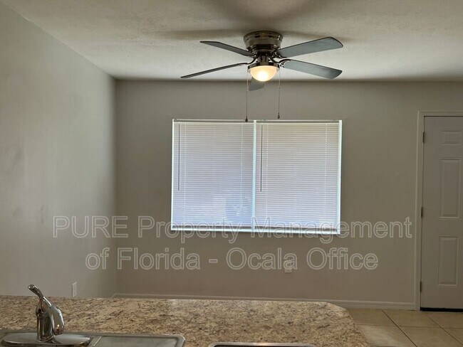 Foto del edificio - 11627 SE 57th Ct