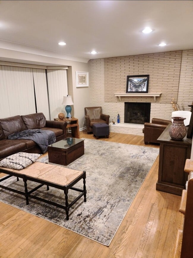 Foto del edificio - 2909 W Birchwood Ave