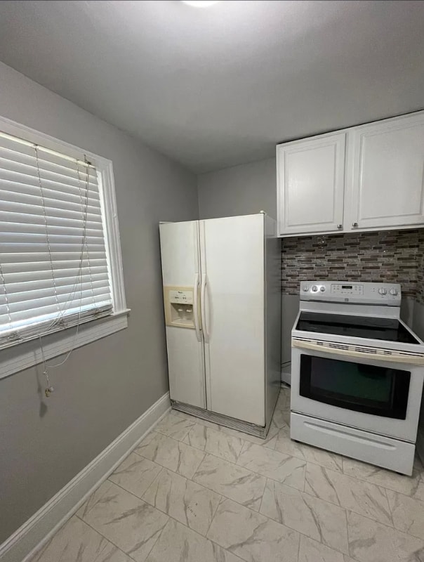 Building Photo - 603 Hudson St