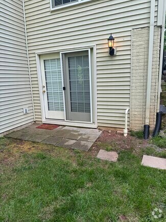 Building Photo - 13245 Middleton Farm Ln