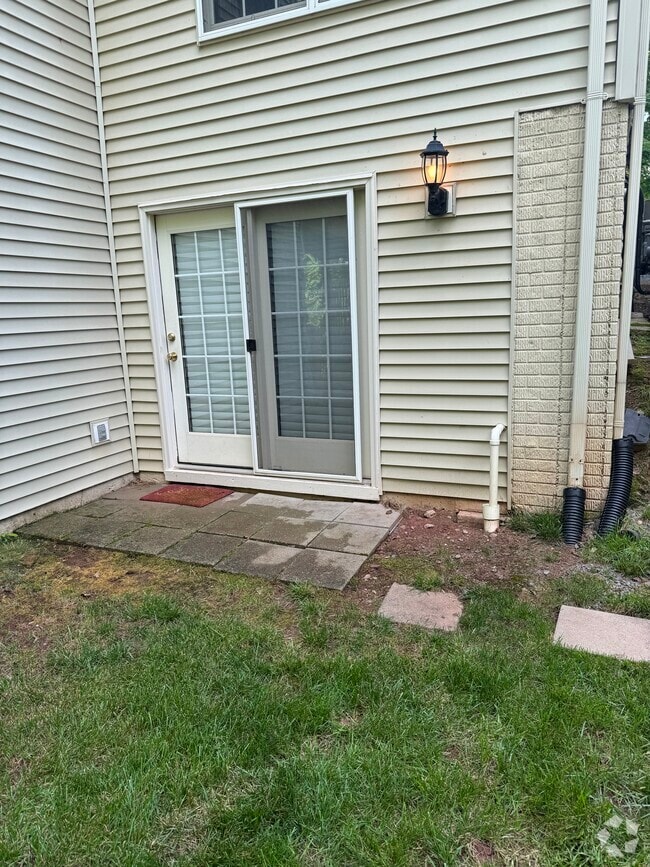 Building Photo - 13245 Middleton Farm Ln