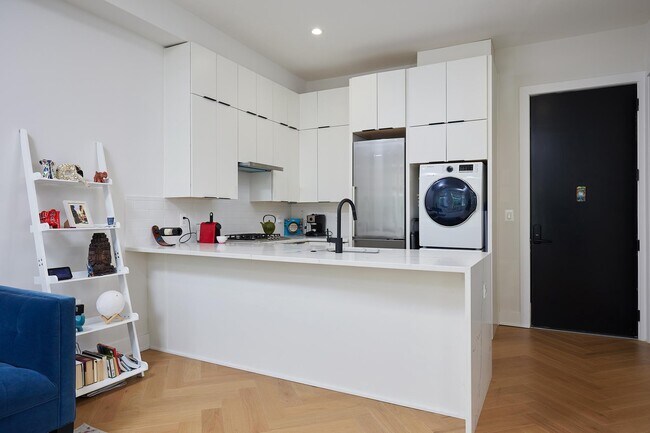 Foto del edificio - 1225 11th St NW
